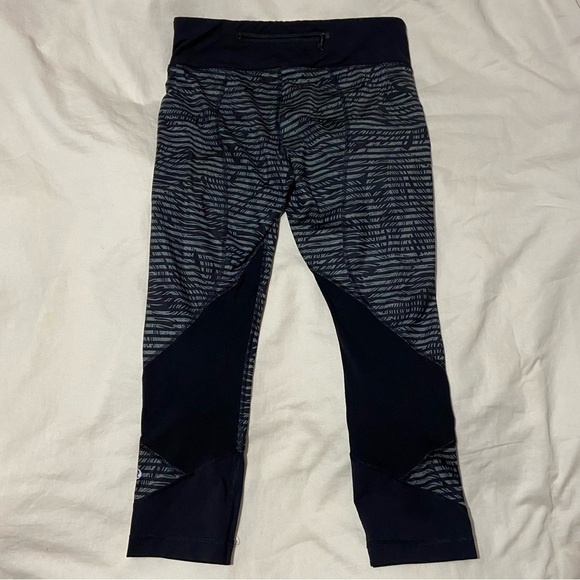Lululemon Pace Rival Crop *Full-On Luxtreme - Picture 8 of 11